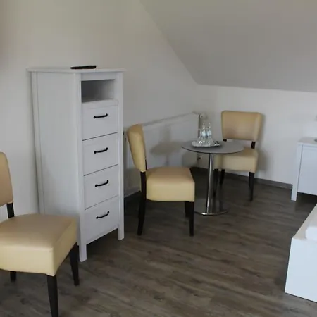 Hotel Brunnenhof רוטגן