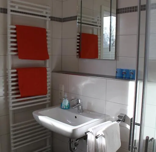 Konukevi Hotel Brunnenhof 3*